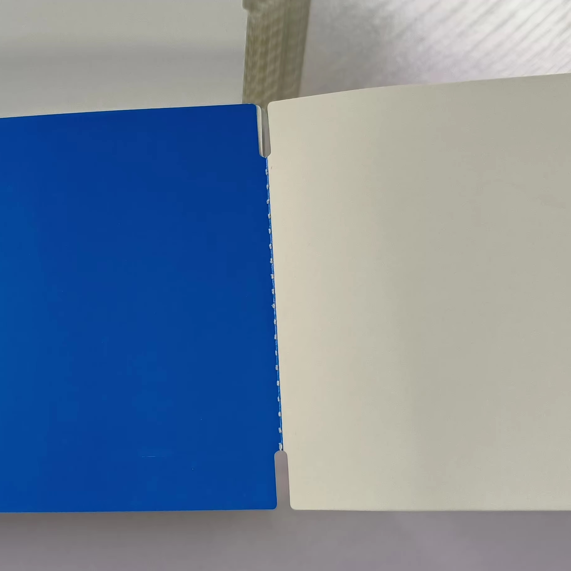 Die-cutting Printed Thermal Cardboard Direct Paper Roll 130g/m2 BPA Free with Perforation for No Rip Off Printer Post Packages