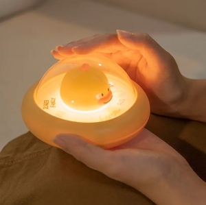 Nuova piccola anatra carina a forma di UFO Touch Control atmosfera camera <span class=keywords><strong>da</strong></span> letto calda luce sognante notte notte lampada portatile per bambini - Product Image 2