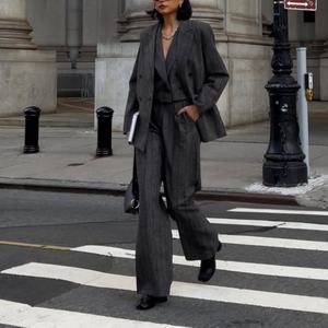 Nouvel arrivage : Ensemble trois pièces en lin pour femme – Veste ample à revers et pantalon droit décontracté à taille élastique - Product Image 1