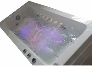 Taşınabilir 12V.AC/DC IP68 küvetler ve yüzme havuzları için LED RGB ışıkları sualtı Sauna ve masaj için Modern tasarım - Product Image 6