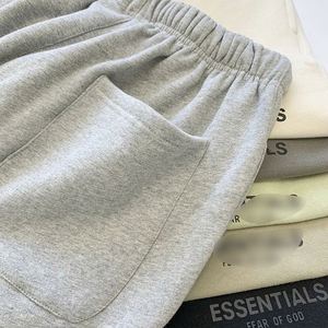 กางเกงวอร์มขาสั้นผู้ชาย FG300 สไตล์สตรีทแฟชั่น ผ้าฝ้ายผสม ทรงจ็อกเกอร์ ขายดีประจำฤดูร้อน กางเกงวิ่ง FOG ขาสั้น มีเชือกผูก - Product Image 4