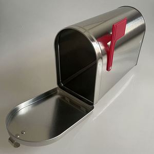 กล่องเก็บของตกแต่งคริสต์มาส กล่องของขวัญเด็ก กล่องจดหมายโลหะขนาดเล็ก DIY พร้อมธงสีแดง - Product Image 4