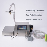 Machine de remplissage semi-automatique à commande numérique pour liquides (miel, huile comestible, jus) avec pompe à engrenages et fonction de pesage pour bouteilles en plastique