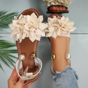 <span class=keywords><strong>Sandalias</strong></span> <span class=keywords><strong>Planas</strong></span> de Gasa con Flores 3D para <span class=keywords><strong>Mujer</strong></span>, Diseño OEM ODM, con Perlas, Bola Dorada, Correa Ajustable en el Tobillo, Antideslizantes, Punta Abierta, Estilo Boho, para Playa - Product Image 5