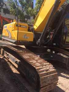 Excavadora Usada de Segunda Mano, Maquinaria para Movimiento de Tierras KOBELCO SK200D en Venta - Product Image 2