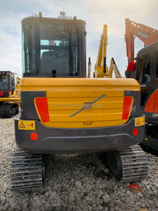 Excavatrice sur chenilles d'occasion VOLVO 60 de 6 tonnes, fabriquée au Japon, moteur Kubota d'origine fourni, 6 tonnes - Product Image 3