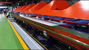 JINGGONG buon prezzo popolare ad alta efficienza industriale automatico lamina di metallo <span class=keywords><strong>pieghevole</strong></span> e macchina di taglio 8m per metallo Cnc - Product Image 3