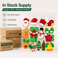 Lot de mini-écussons de Noël en gros : Écussons en chenille Père Noël, renne, pain d'épices, autocollants pour pulls ambiance festive, en stock
