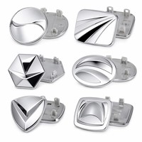 Badge de voiture personnalisé en plastique ABS écologique chromé argenté pour l'image de marque du véhicule