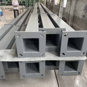 Su misura <span class=keywords><strong>palo</strong></span> di illuminazione stradale galvanizzato <span class=keywords><strong>lampione</strong></span> a <span class=keywords><strong>palo</strong></span> per esterni - Product Image 2