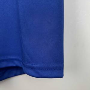 Jersey de fútbol retro juvenil sin logotipo Jersey de tela suave para ropa de fútbol - Product Image 4