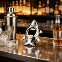 Nouveau produit lancé : Ouvre-bouteille moderne en alliage de zinc plaqué argent, design requin, outils de bar et de cuisine personnalisés et créatifs