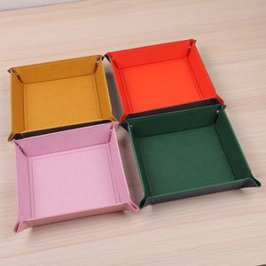 Caja organizadora de cuero PU para llaves, bandeja plegable de cuatro esquinas para dados de juego, organizador apilable para artículos diversos de escritorio y entrada - Product Image 3