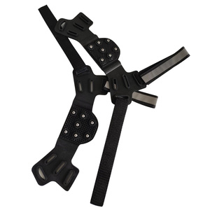 อุปกรณ์ป้องกันการลื่นไถลบนพื้นน้ำแข็ง/ที่ครอบรองเท้าแบบซิลิโคนยาง 7 ฟัน น้ำหนักเบา ทนทาน เหมาะสำหรับกีฬาฤดูหนาว - Product Image 3