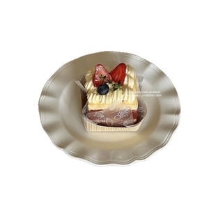 Assiette à dîner en céramique blanche plissée, style vintage français, pour le thé de l'après-midi, les desserts, les fruits, usage commercial et domestique, ronde. - Product Image 5