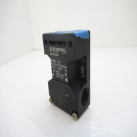 Interruptor de Seguridad PLC 15 ZVR con Llave AC-15 230V 4A SAF-0233-U4 para Producto en Garantía