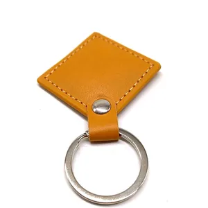 Customizable logo cheap Promotional High-End Metal Character Key Ring Leather Key Chain