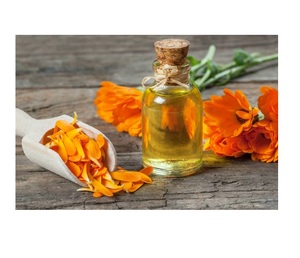 Aceite de Caléndula 100% Puro Prensado en Frío para el Cuidado de la Piel, Masajes y Uso en Spa - Relajación y Tratamiento Diario - Product Image 1