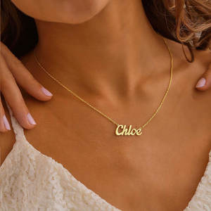 Collar con Nombre en Inglés Personalizable de Acero Inoxidable 316L, Chapado en Oro de 18K, con Cadena y Colgante para Hombre y Mujer - Product Image 3