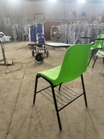 Chaise de bureau moderne, robuste, empilable, bon marché, métal coloré, plastique pp, chaise de salle à manger en plein air, de formation scolaire et de bureau