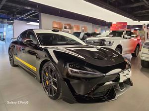 Auto <span class=keywords><strong>Usado</strong></span> 2024 Xiaomi SU7 Ultra Ultimate (Automático) Eléctrico Hecho en China, Volante a la Izquierda, Asientos de Cuero, Llantas R16, Barato, Gran Venta - Product Image 3