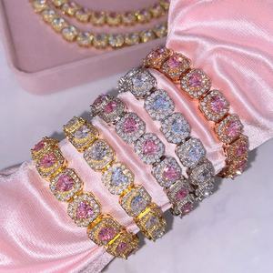 สร้อยข้อมือและสร้อยคอรูปหัวใจประดับเพชรคิวบิกเซอร์โคเนีย ดีไซน์สวยหรู 18K ทองคำแท้ สำหรับผู้หญิง ลดราคาสุดฮอตประจำปี 2024 - Product Image 6