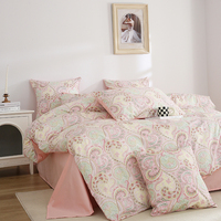 Drap de lit d'hôtel de luxe cinq étoiles chemin de lit de couleur unie avec oreillers ensemble de literie de linge de lit d'hôtel ensemble de couette