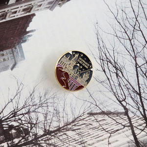 Spilla in Lega di Zinco 'HOGWARTS IS MY HOMES' con Alfabeto Inglese, Merchandising di Film e Serie TV, Stile Cartone Animato - Product Image 5