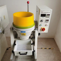 Polisseuse vibrante de type vortex personnalisée 18L/36L, machine de meulage à vitesse variable à base d'eau, petite capacité, ébavurage rapide, garantie 5 ans