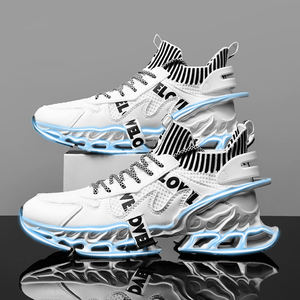 Chaussures de sport légères en maille à lacets, design confortable et respirant pour la course et la marche des hommes - Product Image 1