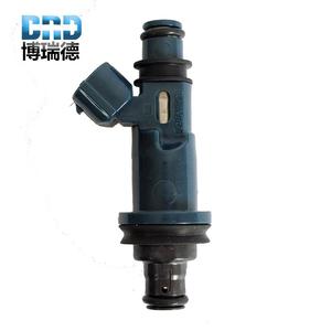Inyector de Combustible de Ajuste Directo para Toyota Camry 2.4 OEM 23250-20020, Pieza de Precisión para la Entrega de Combustible - Product Image 3
