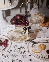 Marcadores de Copas de Vino con Forma de Lazo de Acrílico Rosa, Etiquetas para Bebidas con Forma de Lazo para Decoración de Mesa en Despedidas de Soltera, Bodas y Fiestas de Cócteles