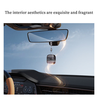 Diffuseur d'arômes artisanal de luxe en verre de 10 ml, enveloppé de cuir liquide, à suspendre dans la voiture