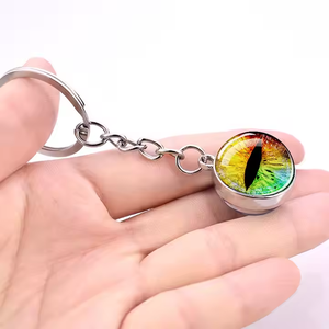 Porte-clés <span class=keywords><strong>photo</strong></span> numérique œil de chat lumineux avec logo personnalisé, pendentif boule de verre à <span class=keywords><strong>pupille</strong></span> colorée, en alliage métallique, cadeau personnalisable pour chat - Product Image 2