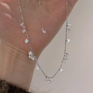 Collar de Plata de Ley S925 con Forma de Estrella, Acabado Cepillado de Alta Gama, Brillante, para Otoño e Invierno, para Usar con Suéteres en Capas, Collares Modernos - Product Image 2