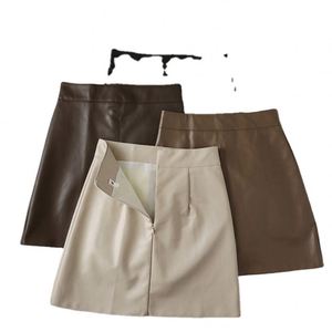 Nouvelle jupe trapèze noire en similicuir PU pour femme, taille haute, amincissante, moulante, couvrant les hanches, style décontracté avec taille naturelle - Product Image 6