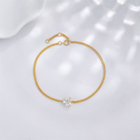 Bracelet minimaliste et délicat en or jaune 18 carats avec diamant de laboratoire taille cœur à trois griffes, ajustable, pour femme, bijoux fins