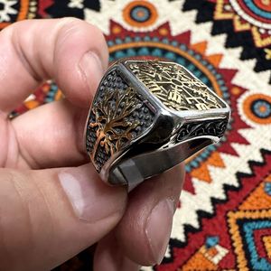 Bague pour homme avec runes vikings nordiques, or et argent, motif arbre, bijoux vintage tendance, cadeau - Product Image 2