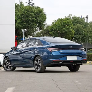 Hyundai Elantra <span class=keywords><strong>hybride</strong></span> essence 2020 d'occasion à bas <span class=keywords><strong>prix</strong></span> – Véhicule fiable - Product Image 4