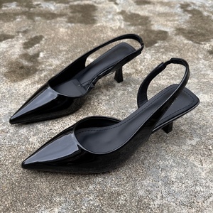 Sandalias de <span class=keywords><strong>tacón</strong></span> fino de 6 cm con punta cerrada, sexy, de una sola tira, sin cordones, <span class=keywords><strong>tacón</strong></span> gatito, ideales para el verano, para combinar con faldas, de corte bajo. - Product Image 2