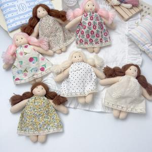 Porte-clés en tissu floral fait à la main pour fille, pendentif pour bébé, double usage, peluche moelleuse - Product Image 4