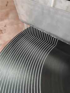 Machine automatique à faire du kunafa avec plaque de cuisson rotative, distributeur automatique de garniture, machine à kunafa commerciale pour dessert du Moyen-Orient - Product Image 5