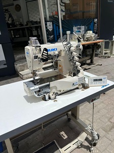 Top Selling 7923 Four Threads Cylinder Bed Interlock Flatlock Industrial Sewing <b>Machine</b> Used - Product Image 2