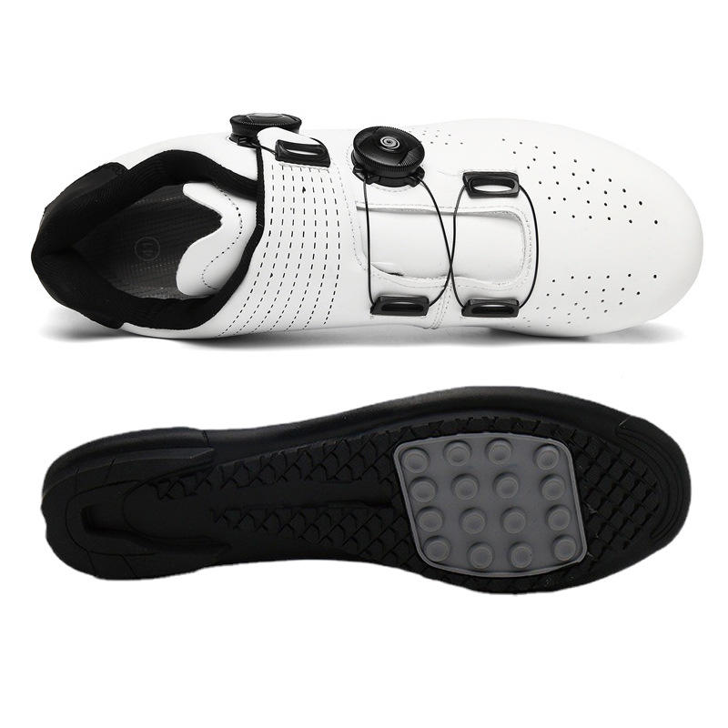 พื้นยางสีขาว