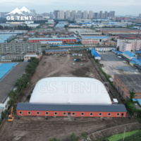Stade gonflable soutenu par l'air pour le badminton, le basketball, le tennis, le football, gymnase sportif intérieur