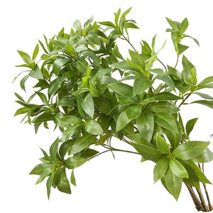 Ramo de Flores de Gardenia Realistas Hechas a Mano, Ramo Decorativo para el Hogar, Oficina y Jardín, Plantas Artificiales - Product Image 1