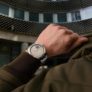 นาฬิกาควอตซ์แฟชั่นธุรกิจสำหรับผู้ชาย คุณภาพสูง ผลิตจากสแตนเลส พร้อมกลไกหางโจว รับทำโลโก้ตามสั่ง ขายส่งจากโรงงาน - Product Image 5