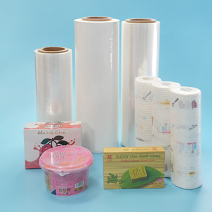 Rouleau de film rétractable POF souple de <span class=keywords><strong>qualité</strong></span> alimentaire haute clarté avec dimensions personnalisables et fonction anti-humidité pour l'emballage de livres - Product Image 2