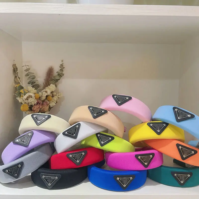 Luxo clássico Designer Wraps Headband do Famoso Designers de Marca Cabello Accesorios Aba Larga Hairbands Nó Acessórios Para o Cabelo Das Mulheres
