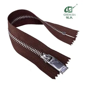 Manufacture Wholesale Price 5# customise puller metal zipper for clothes bag and shoes